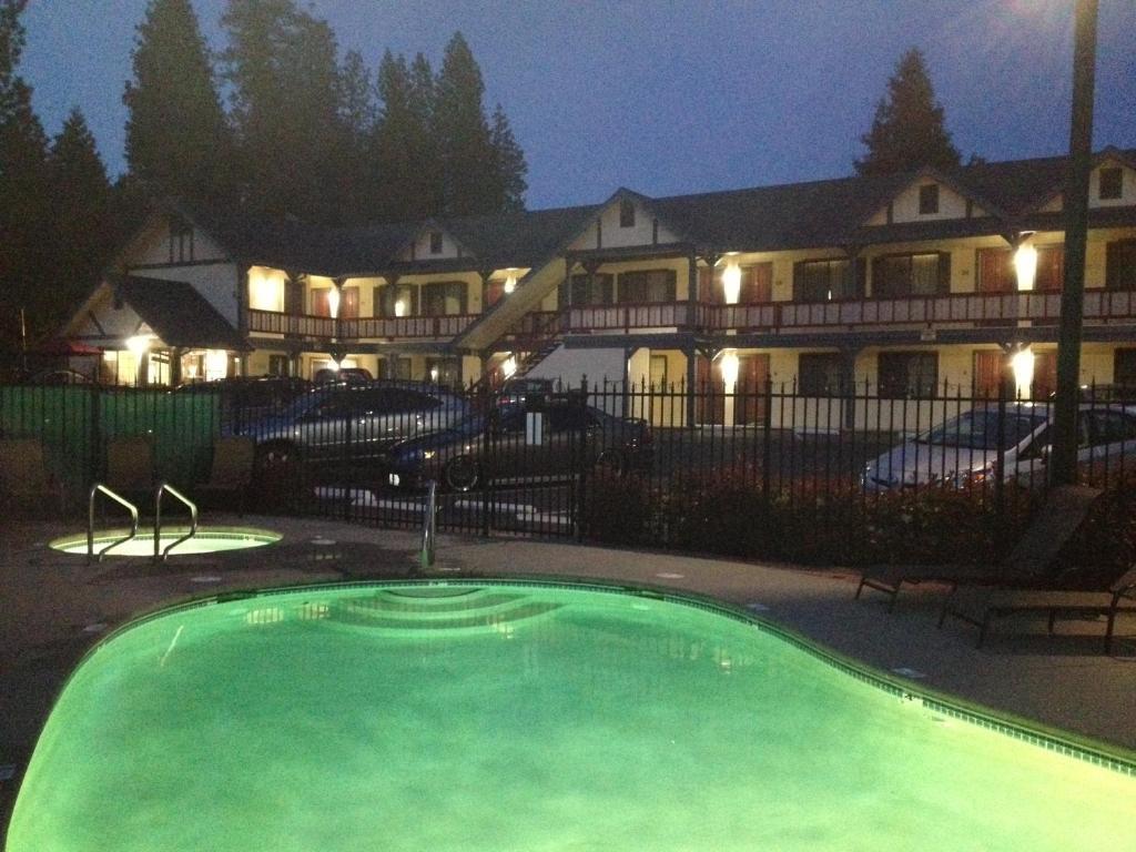 Wildwood Inn Twain Harte Экстерьер фото